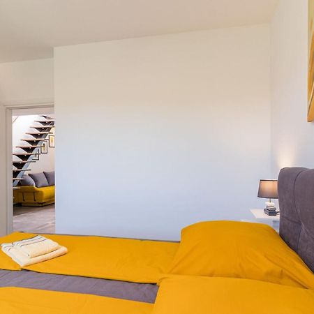 Penthouse Apartment Sax Medulin Exterior photo
